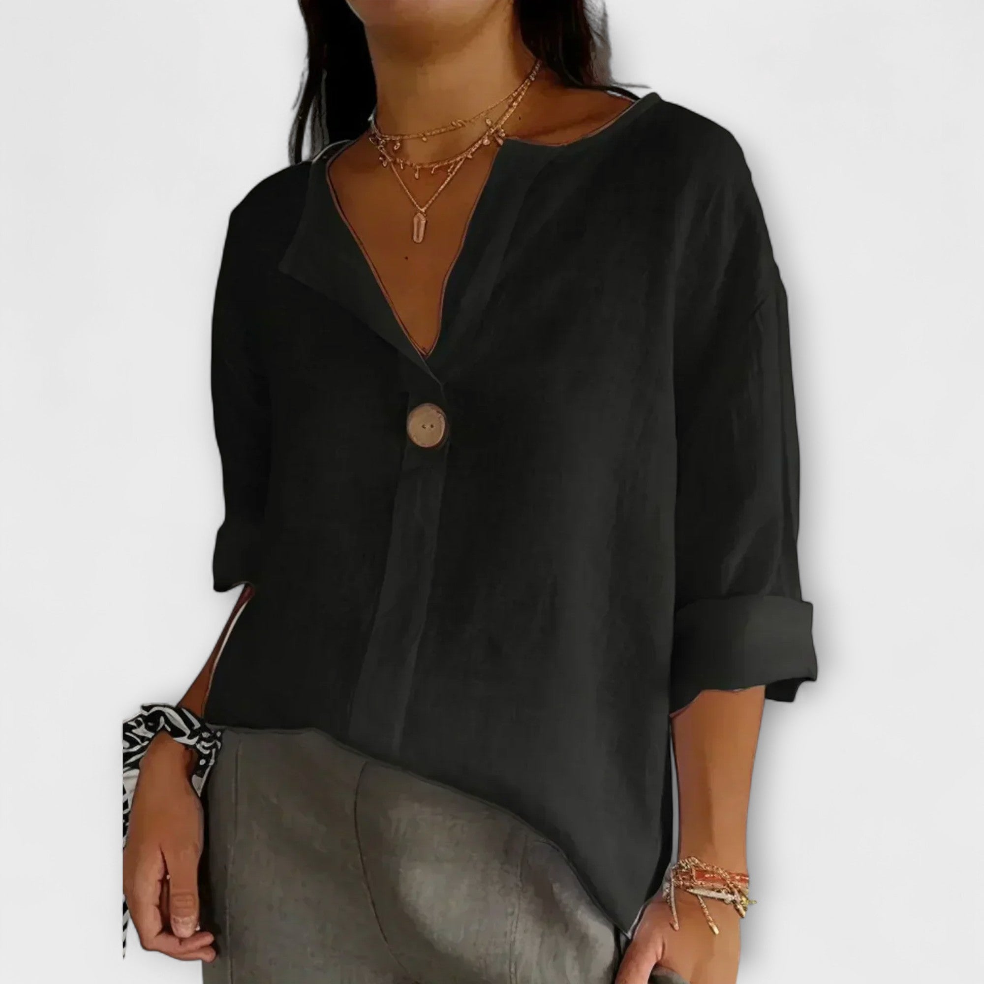Nicole - Stilig Blus med V-ringning