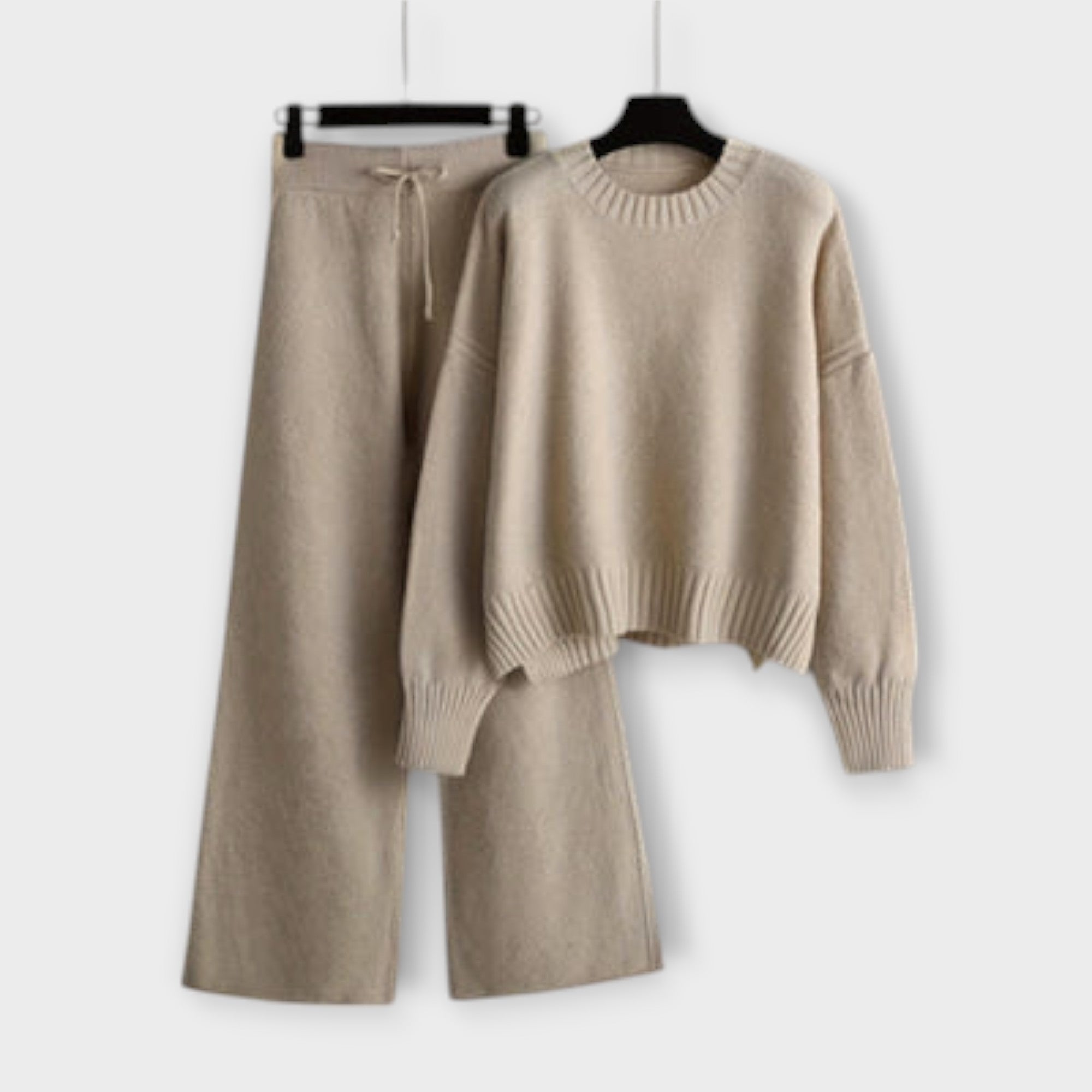 Stella - Avslappnad Stickad Set