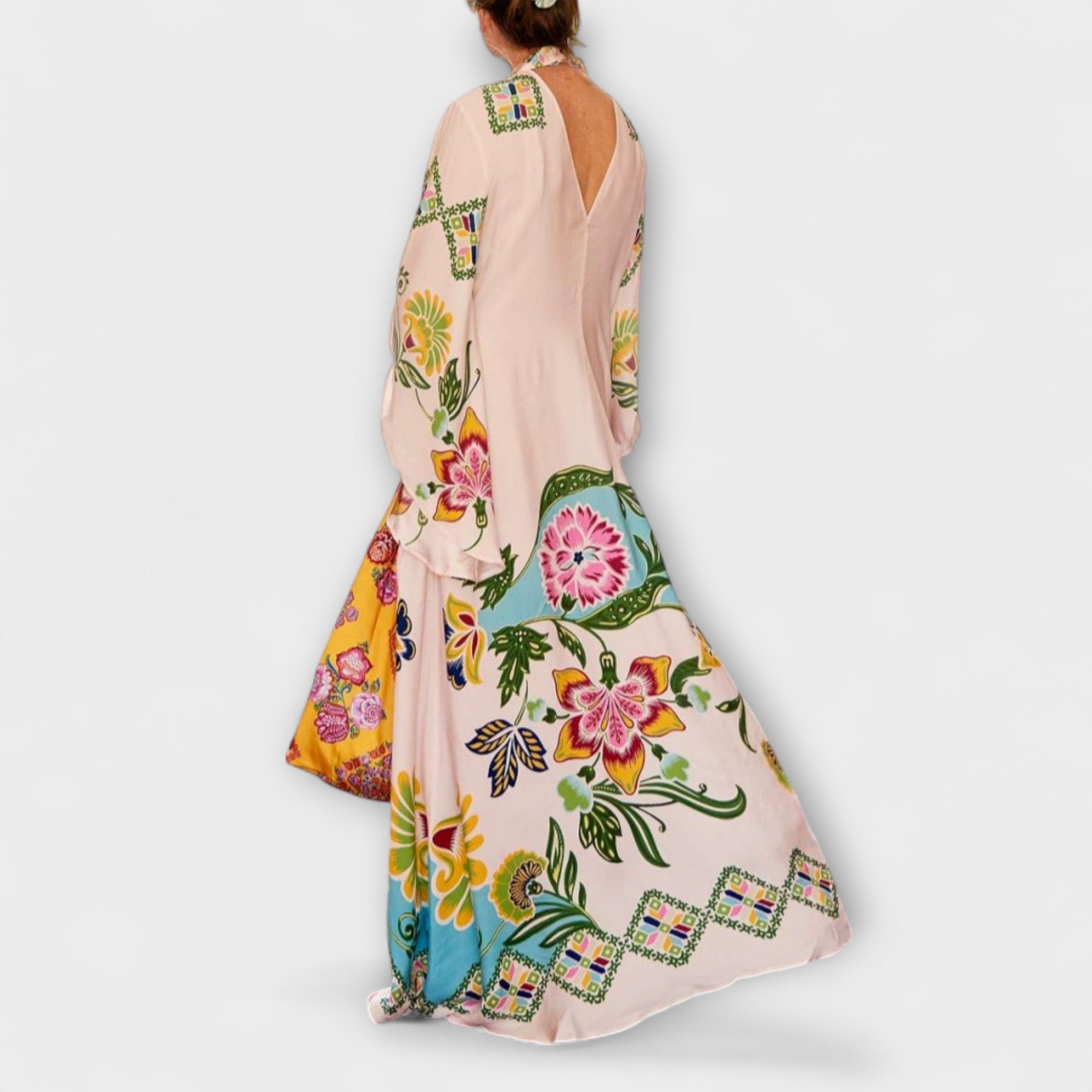 Lisa - Elegant Maxi Klänning med Blommönster och Flödande Design