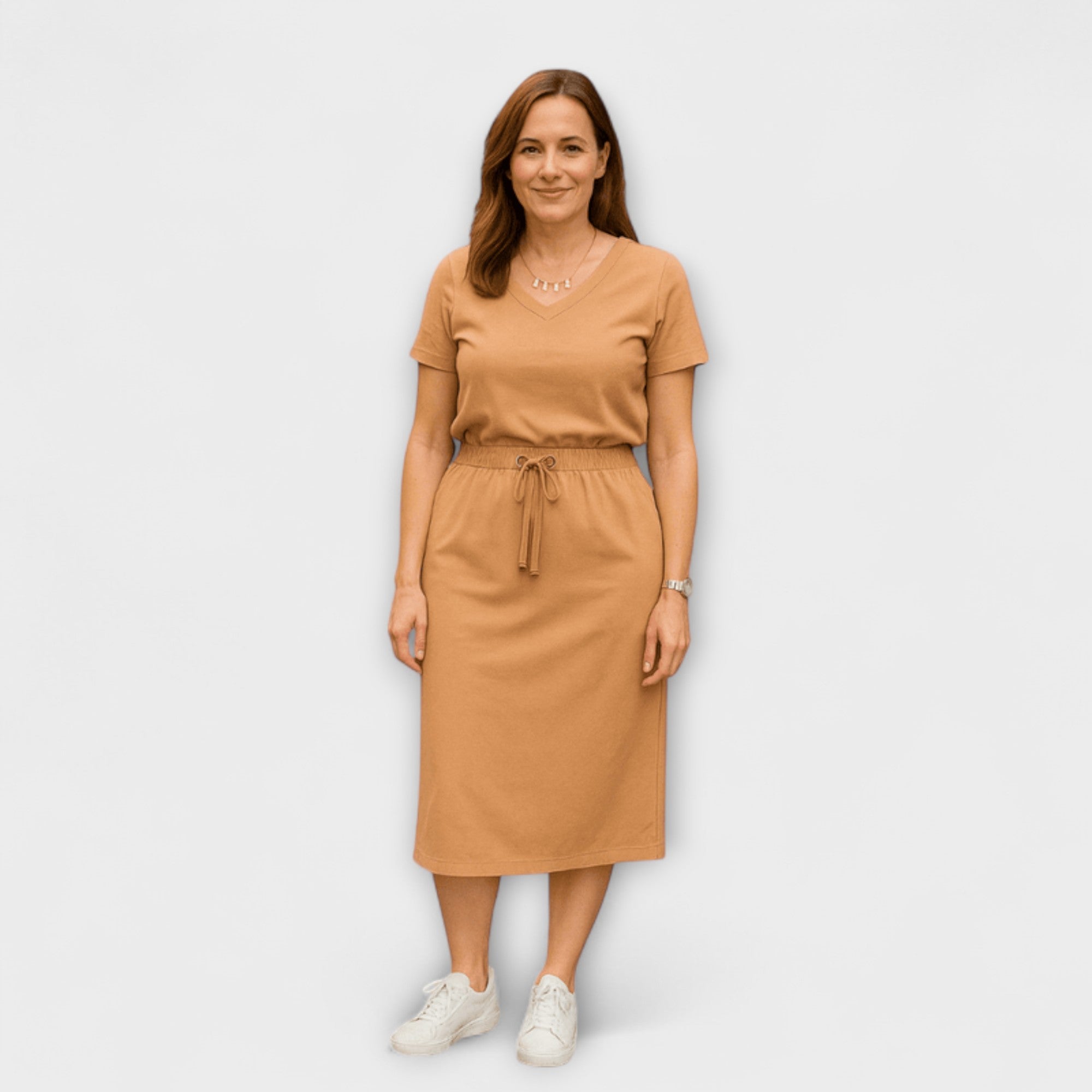 Danielle - Elegant V-ringad topp med kjol