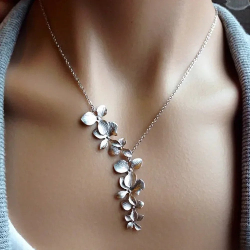 Antik Silver Blomsterhalsband