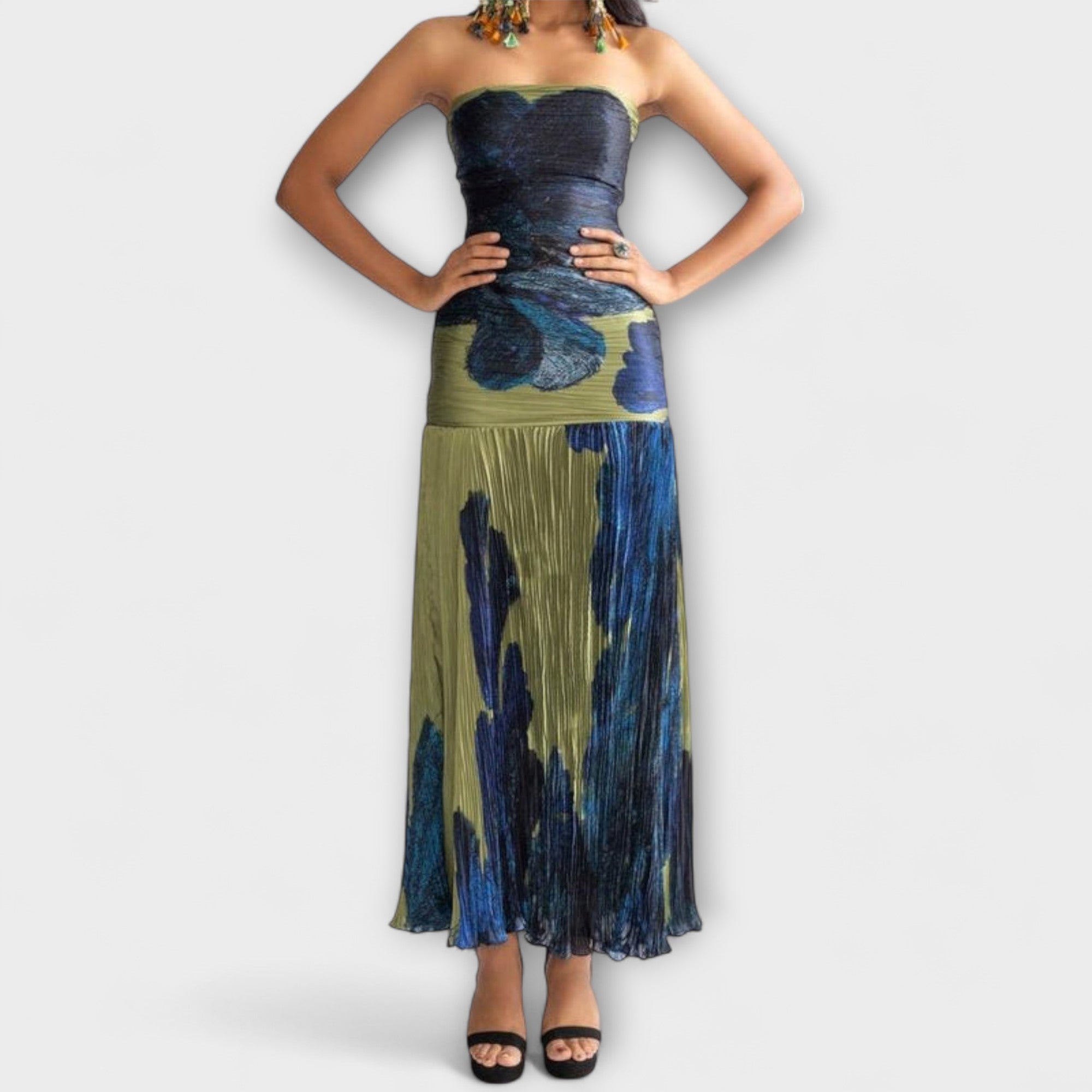 Noelle - Strapless Midi Klänning