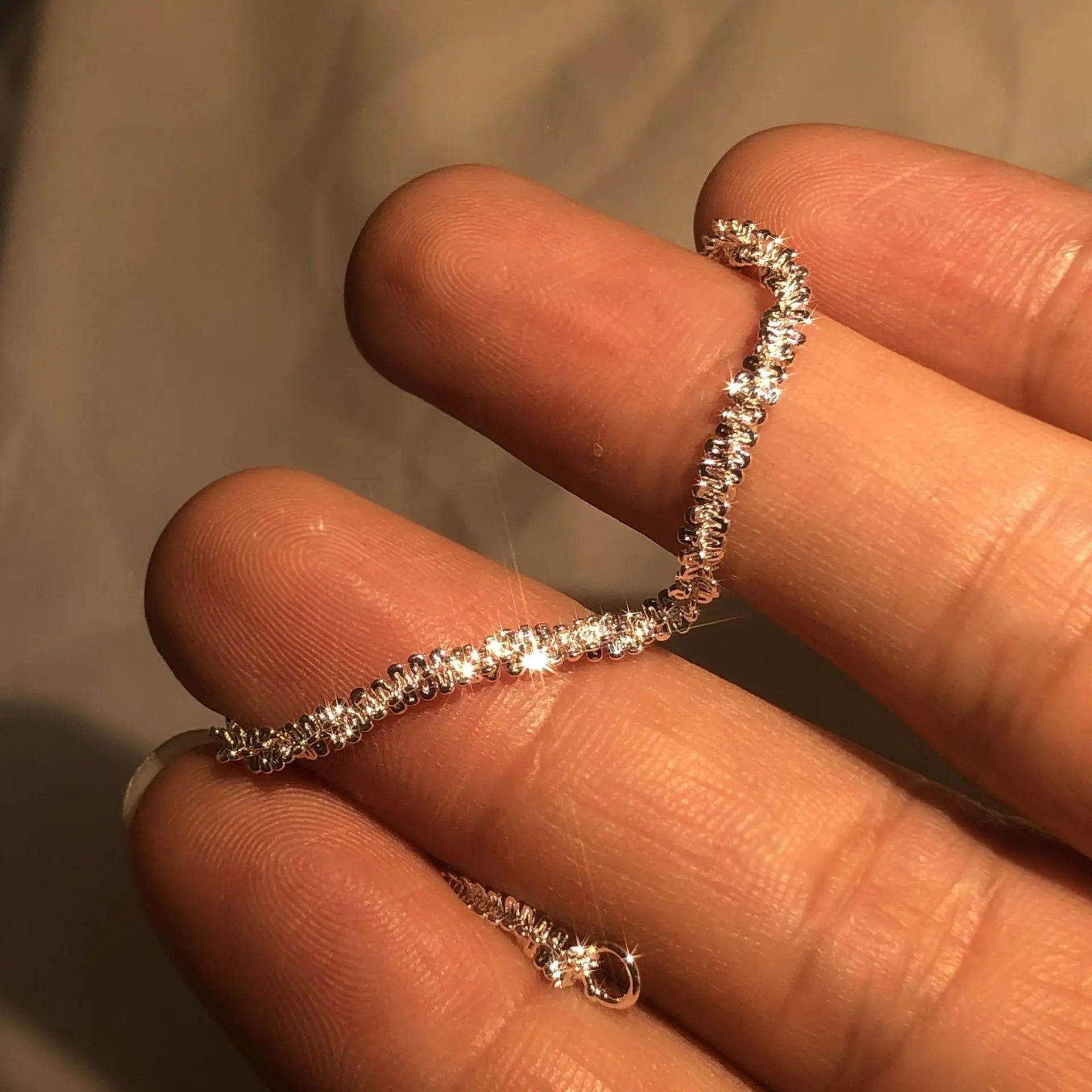 Glittrande Armband