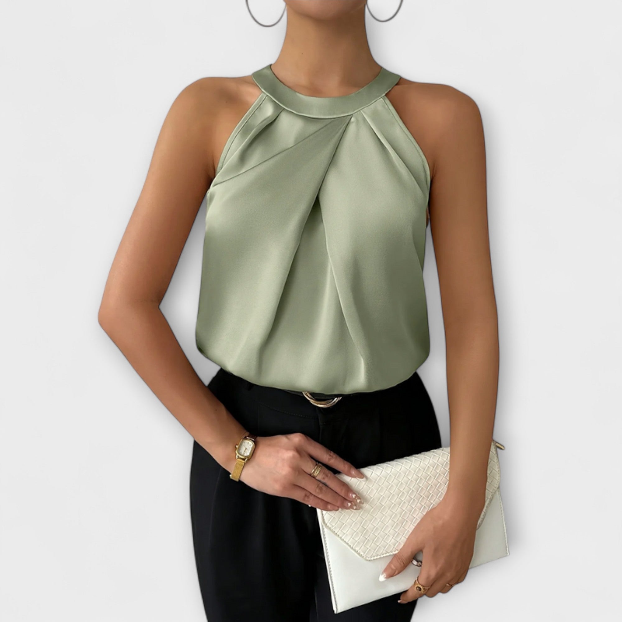 Skye - Chic Satinblus med Off-Shoulder Design
