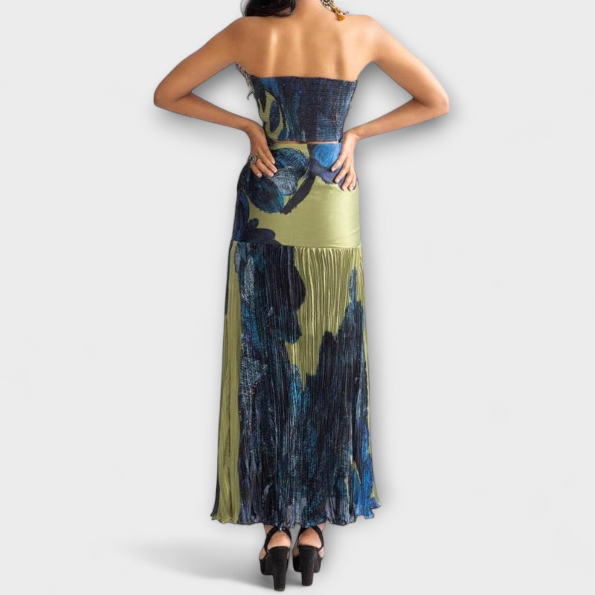 Noelle - Strapless Midi Klänning