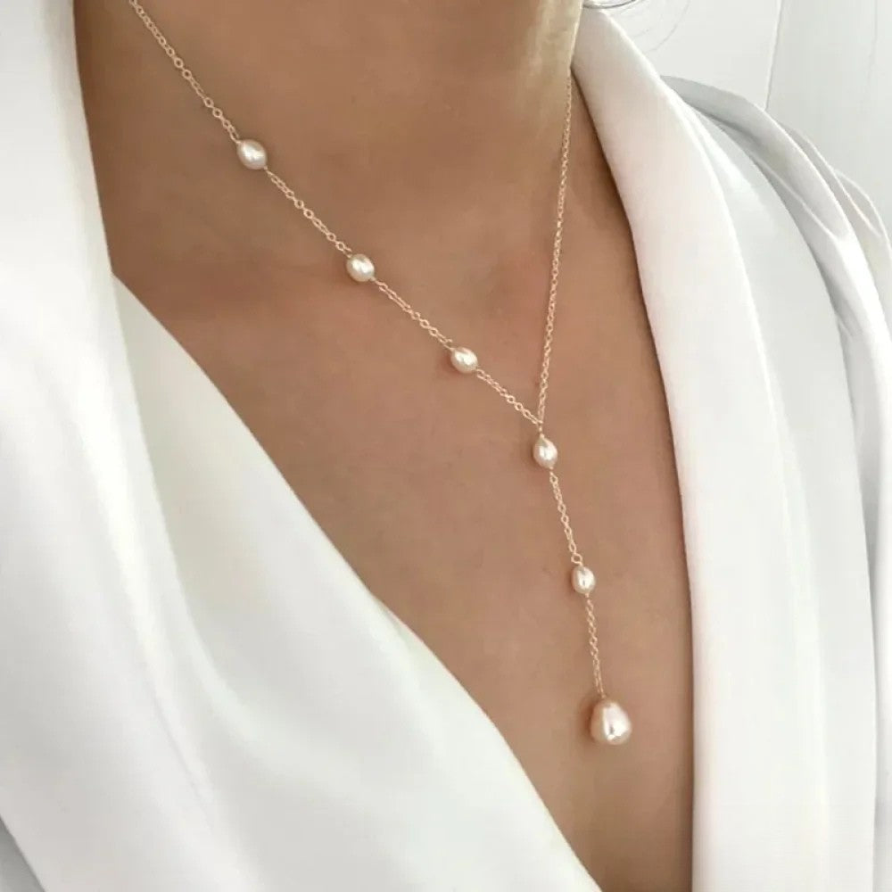 Vintage pärlhalsband med hänge