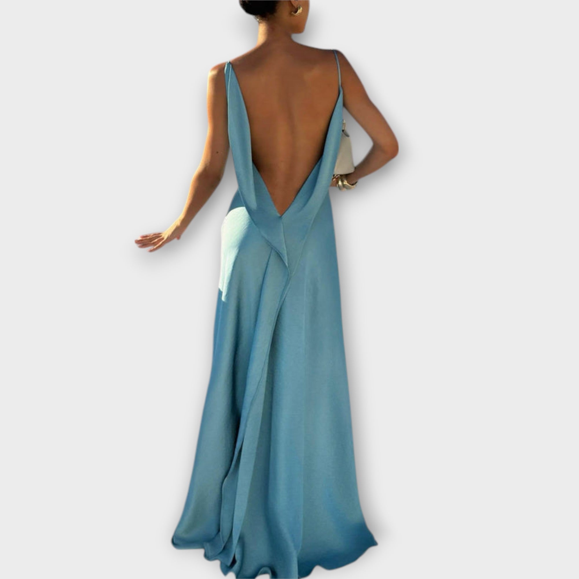 Hallie - Chic Satin Maxi Klänning med Hög Slits