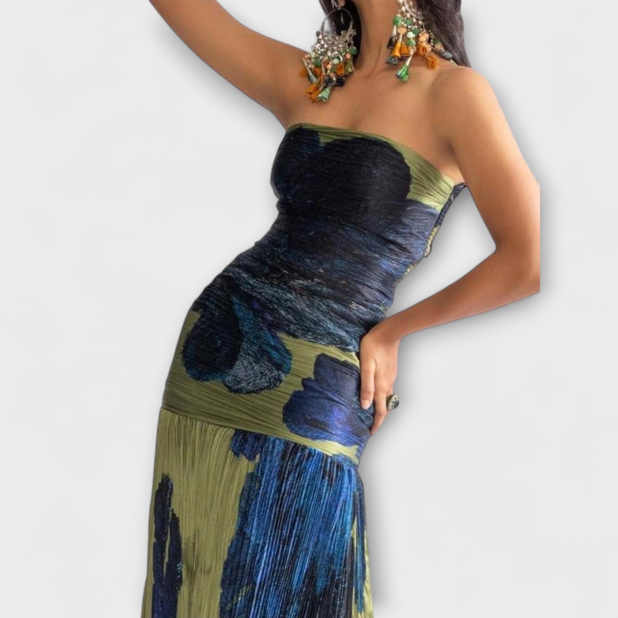 Noelle - Strapless Midi Klänning