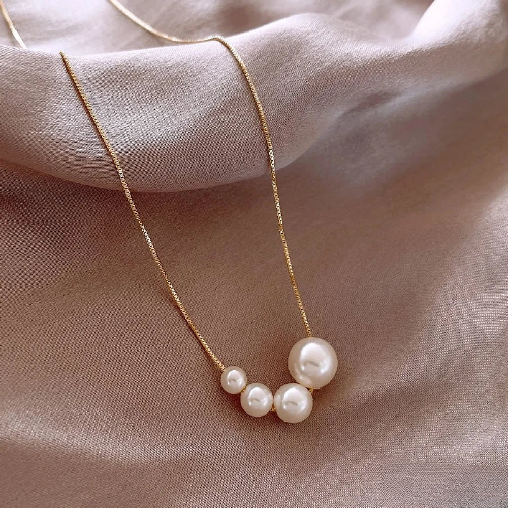 Pärlhalsband