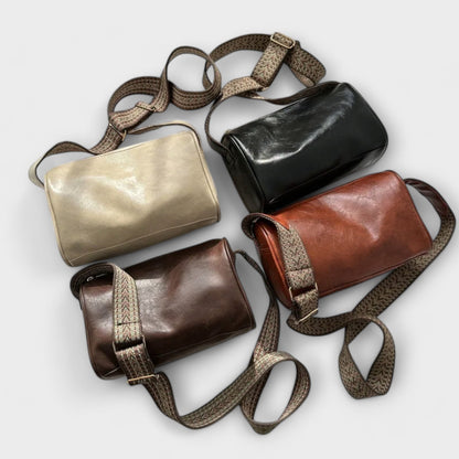 Aurellia. - Vintage Crossbody-väska