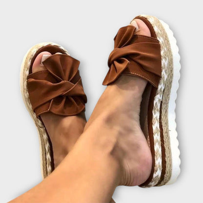 Solegenius - Ortopediska Sandaler med Slips