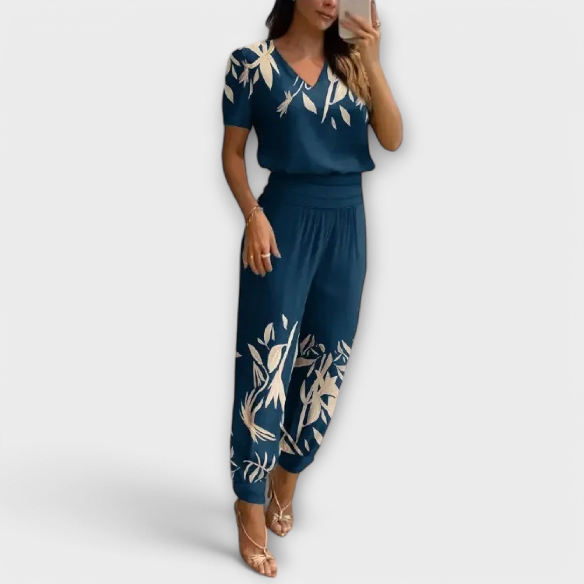 Irmelin – Elegant Set med Topp och Byxor