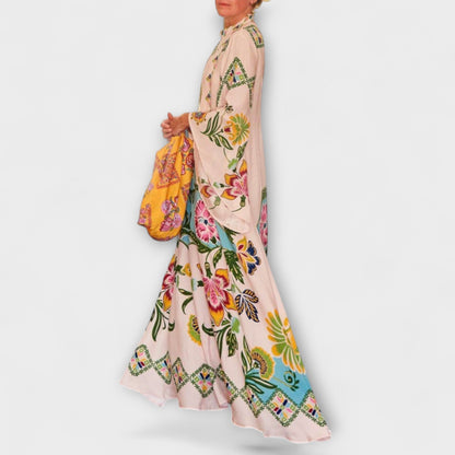 Lisa - Elegant Maxi Klänning med Blommönster och Flödande Design