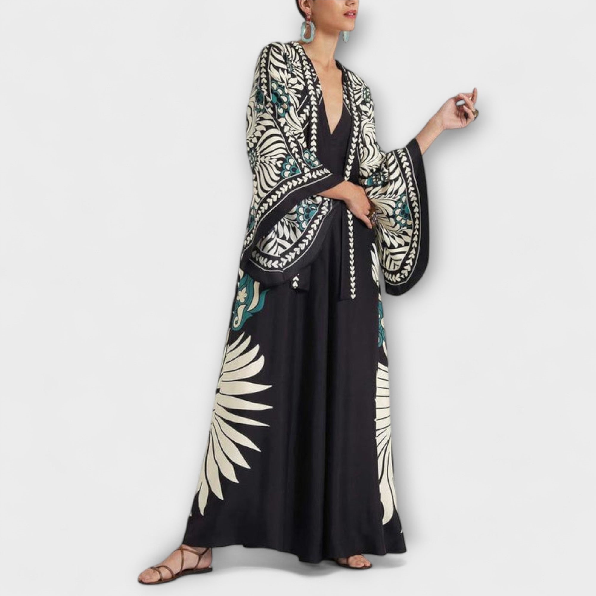 Giselle - Chic Blommönstrad Flödande Maxiklänning