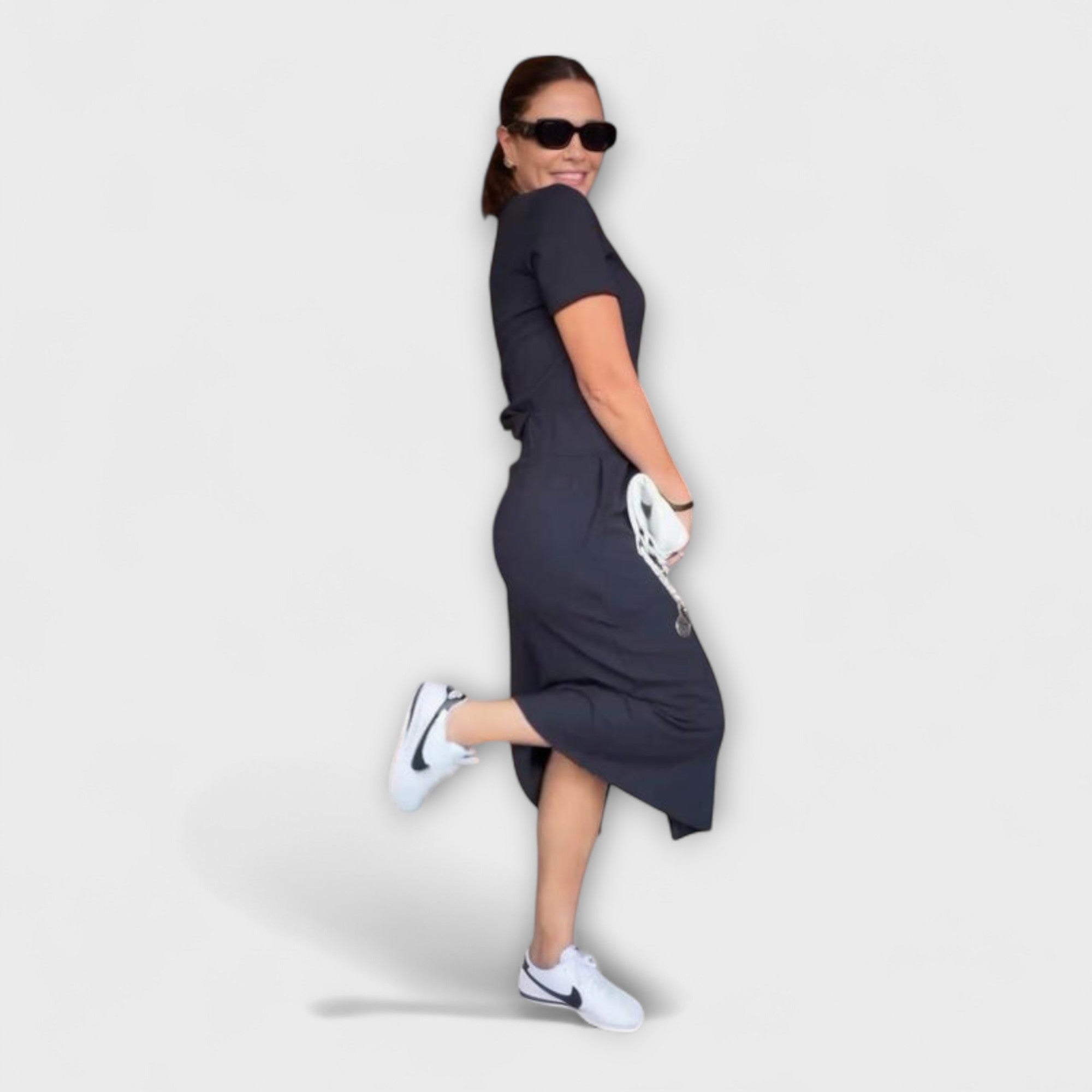 Danielle - Elegant V-ringad topp med kjol